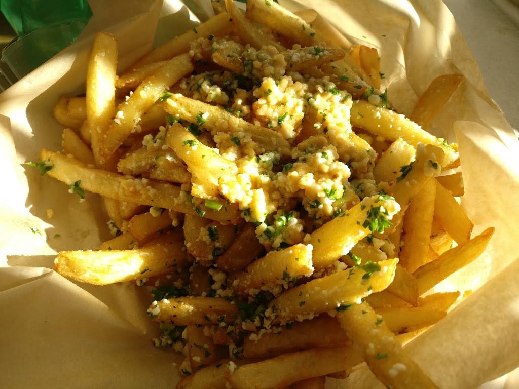 Anthill Pub & Grille | restaurant | 215 Pereira Dr, Irvine, CA 92697, USA | 9498243050 OR +1 949-824-3050