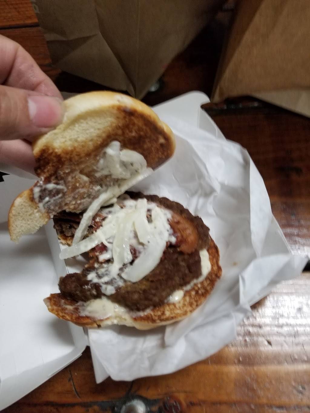 Jack in the Box | restaurant | 17378 Main St, Hesperia, CA 92345, USA | 7609481353 OR +1 760-948-1353