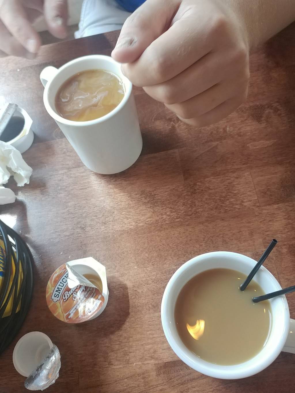 Lamplighter Inn Tavern & Grille | restaurant | 60 N Bothwell St, Palatine, IL 60067, USA | 8479912420 OR +1 847-991-2420