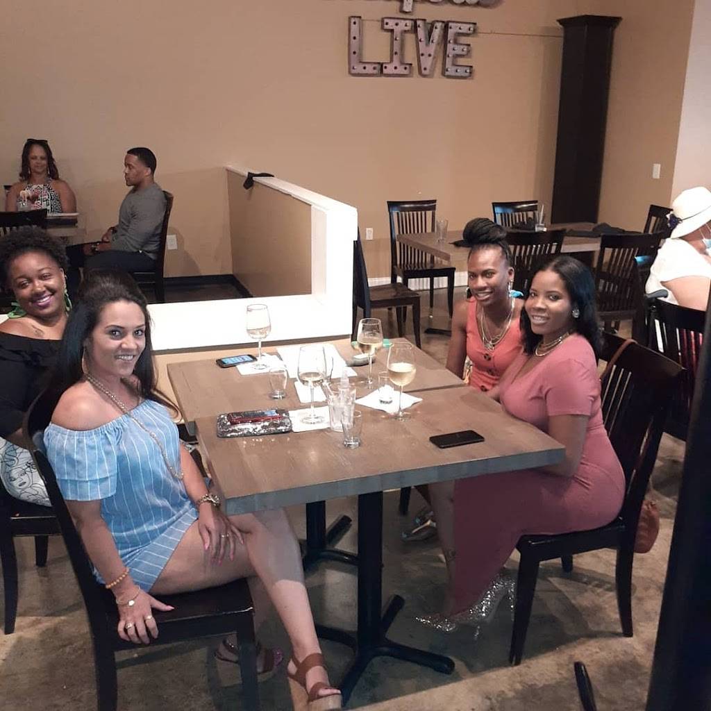 Taste of Soul Jazz Restaurant | restaurant | 616 N Main St, Danville, VA 24540, USA | 4347995908 OR +1 434-799-5908