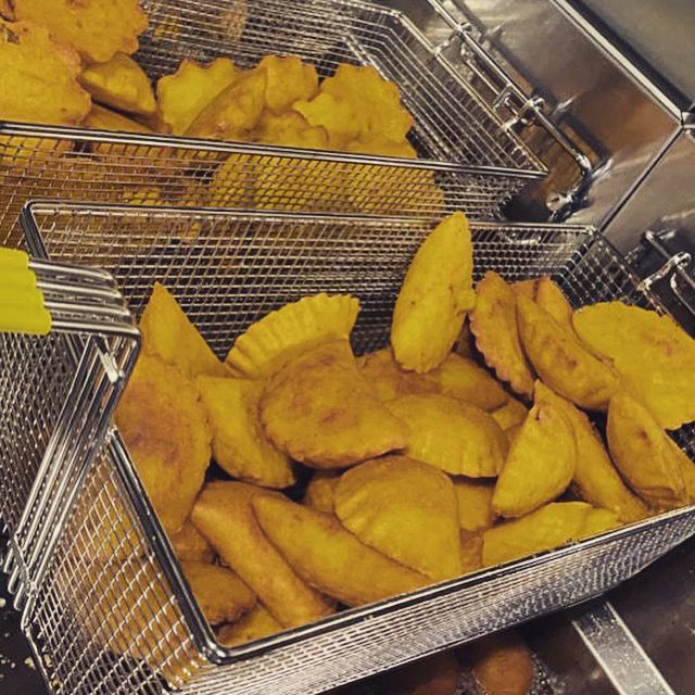 Mi Buñuelo Miami | meal delivery | 3005 NE 2nd Ave, Miami, FL 33137, USA | 7867208297 OR +1 786-720-8297