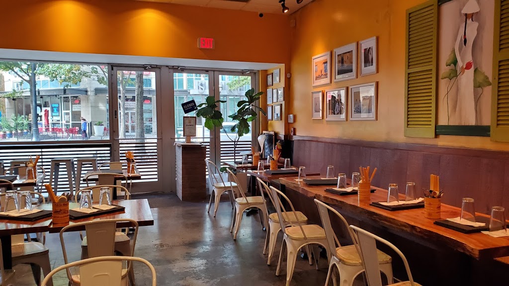 Anhs Kitchen | restaurant | Viewpoint, 855 Peachtree St NE STE 2, Atlanta, GA 30308, USA | 4049896886 OR +1 404-989-6886