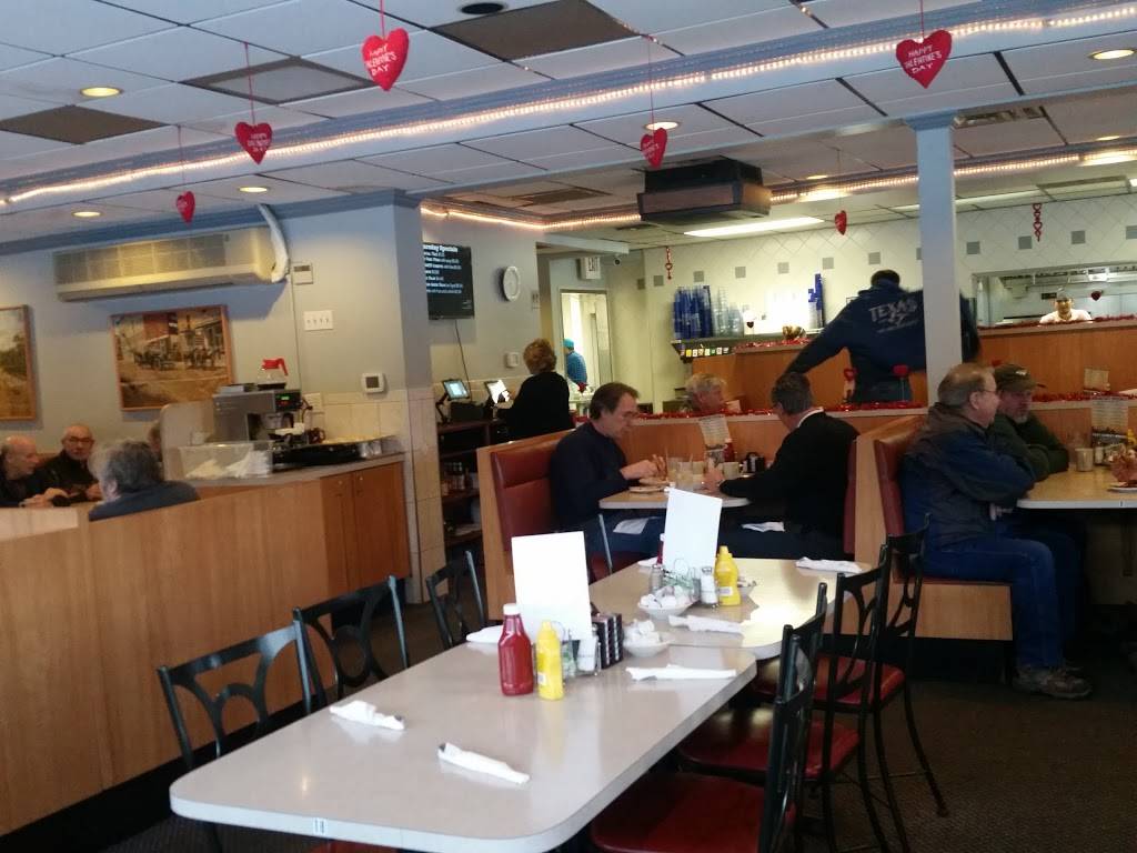 City Limits Diner and Pancake House | restaurant | 114 W Logan St, Tecumseh, MI 49286, USA | 5174239333 OR +1 517-423-9333