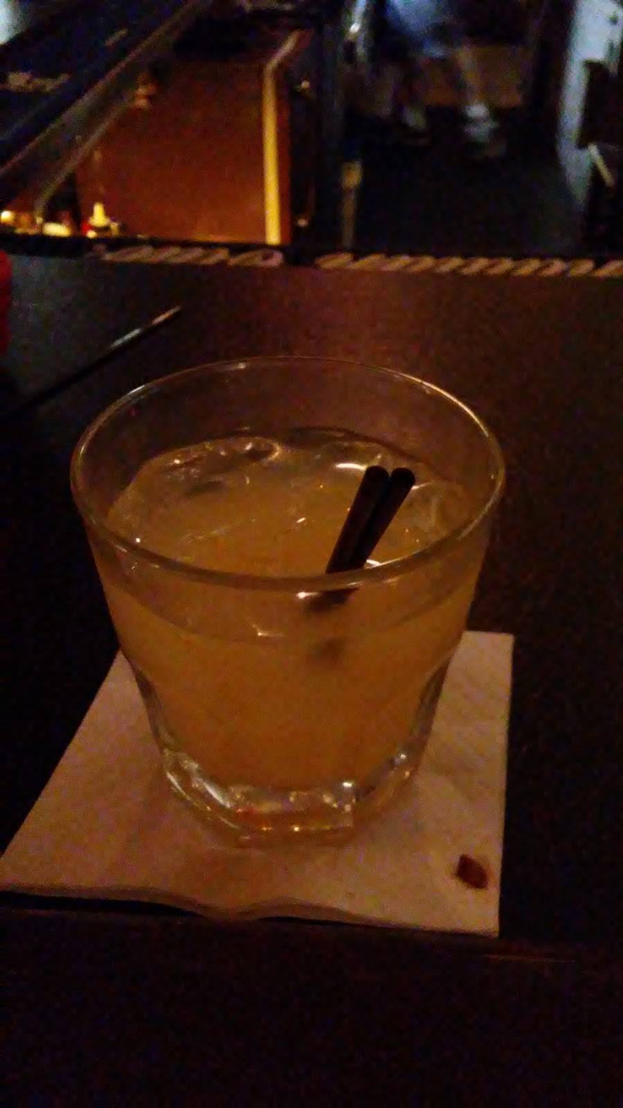 Yesterdays Bar & Grill | restaurant | 501 Greenfield Ave, Pittsburgh, PA 15207, USA | 4124229800 OR +1 412-422-9800