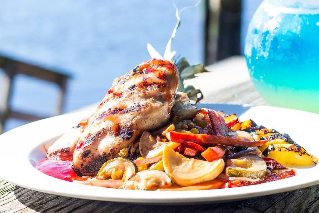 Fishy Fishy Cafe | restaurant | 106 Yacht Basin Dr, Southport, NC 28461, USA | 9104571881 OR +1 910-457-1881