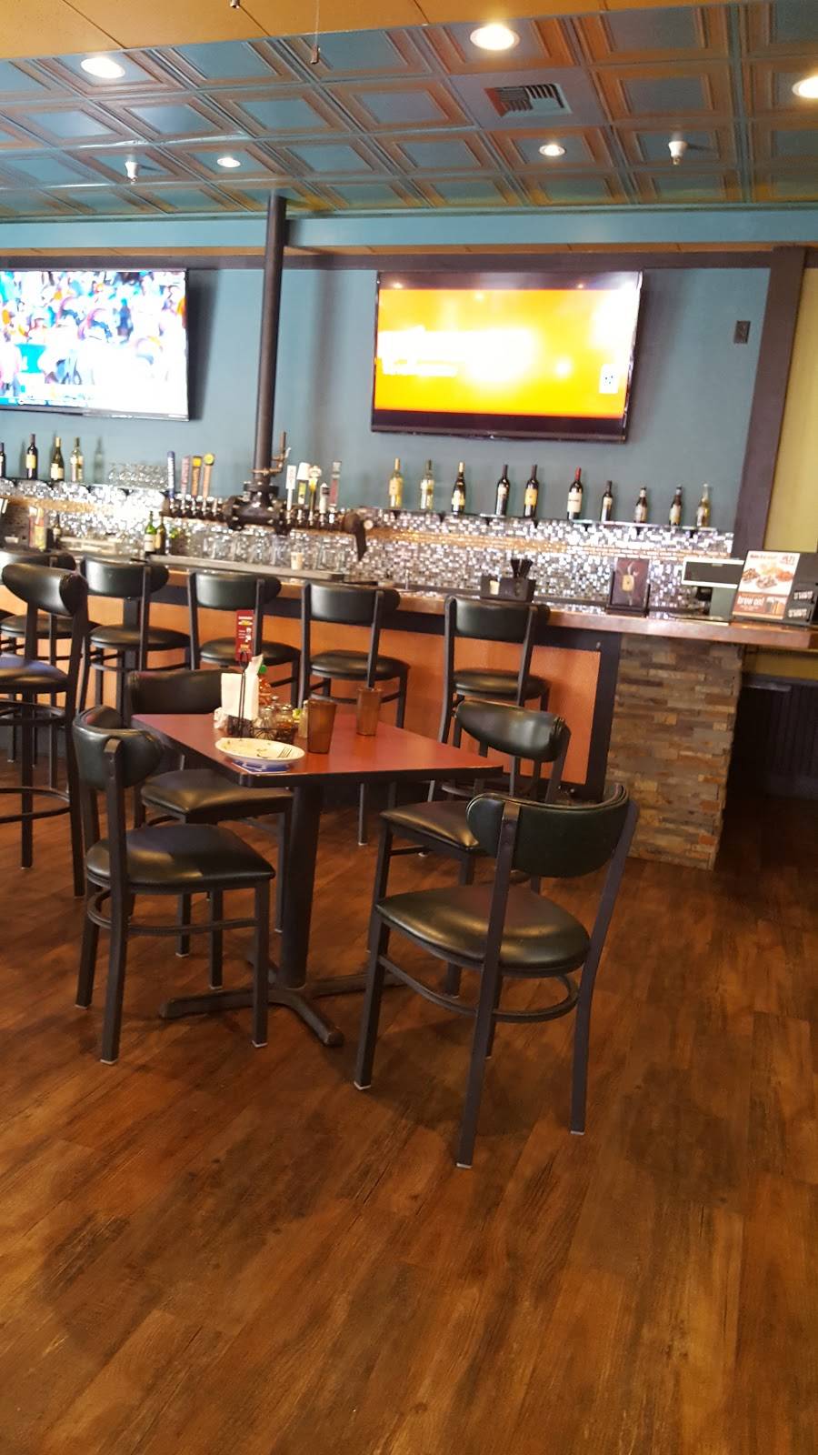 Round Table Clubhouse | meal delivery | 900 Dana Dr Suite A15, Redding, CA 96003, USA | 5302231975 OR +1 530-223-1975