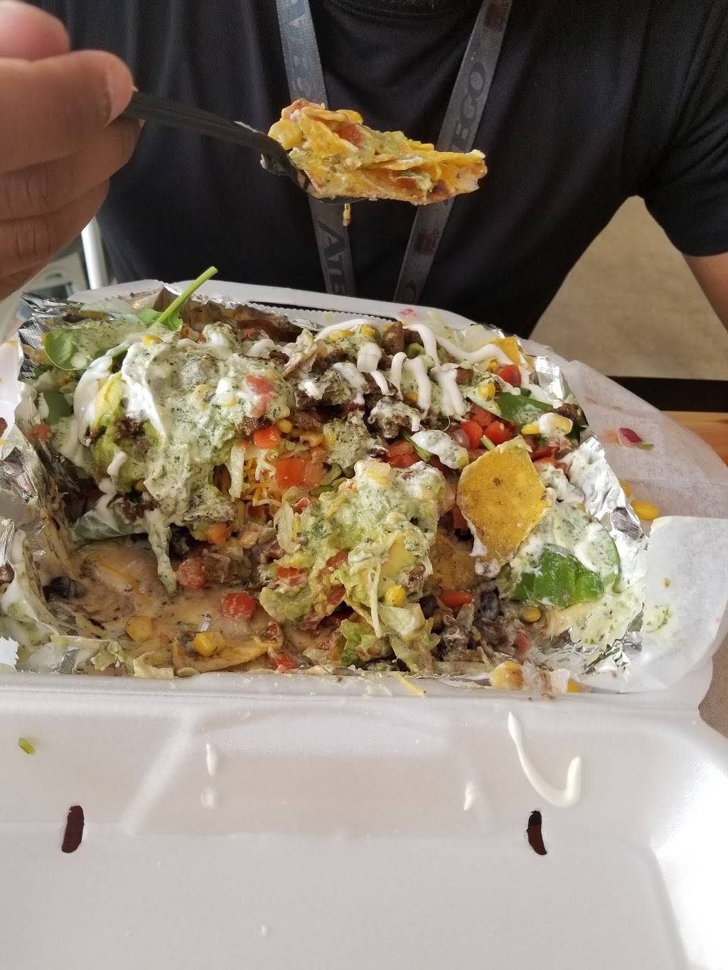 Xochimex Cantina Fresh Mexican Grill | restaurant | 15465 SW 137th Ave, Miami, FL 33177, USA | 7865921716 OR +1 786-592-1716