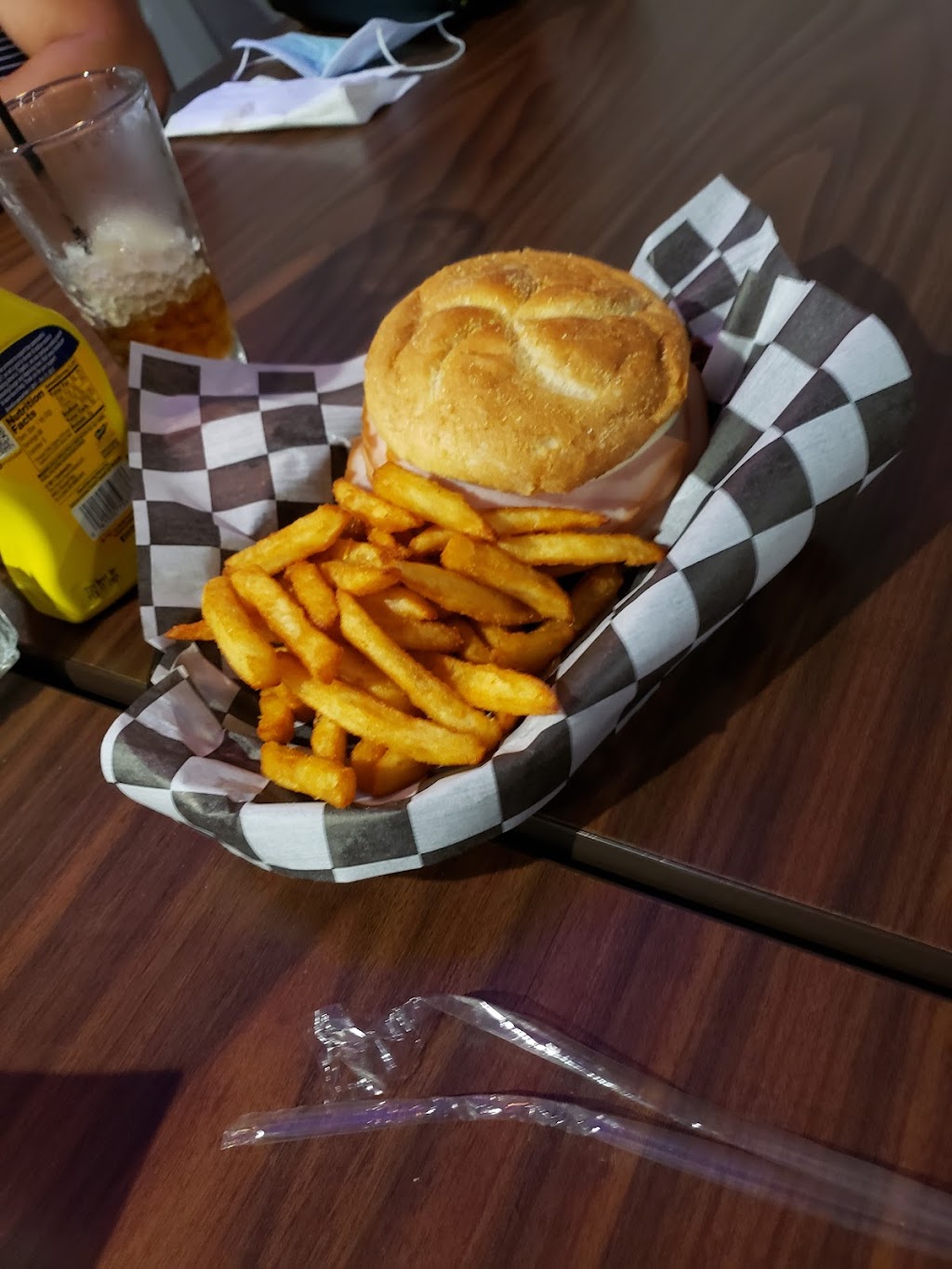 Clovis Point Bar & Grill | restaurant | 1300 Colonial Pkwy, Clovis, NM 88101, USA | 5757697928 OR +1 575-769-7928