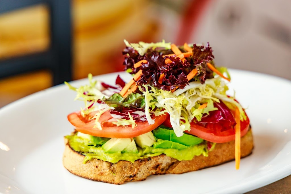 Yellow Yolk | restaurant | 2864 N University Dr, Coral Springs, FL 33065, USA | 9546889862 OR +1 954-688-9862