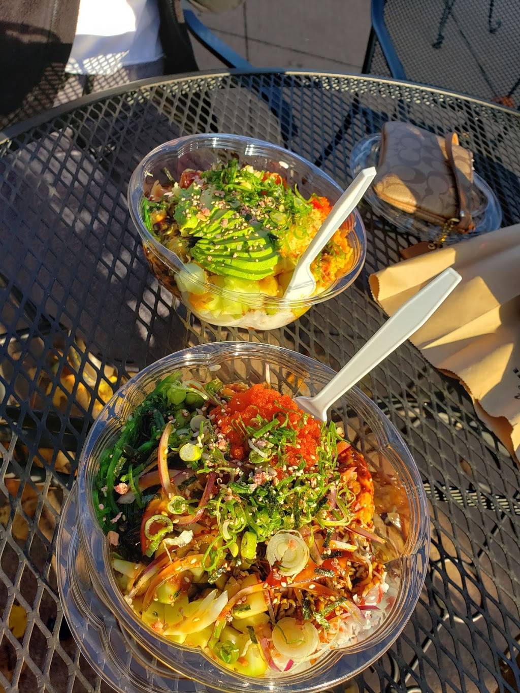 Poke Hale | restaurant | 1207 W Dundee Rd, Buffalo Grove, IL 60089, USA | 8477494497 OR +1 847-749-4497