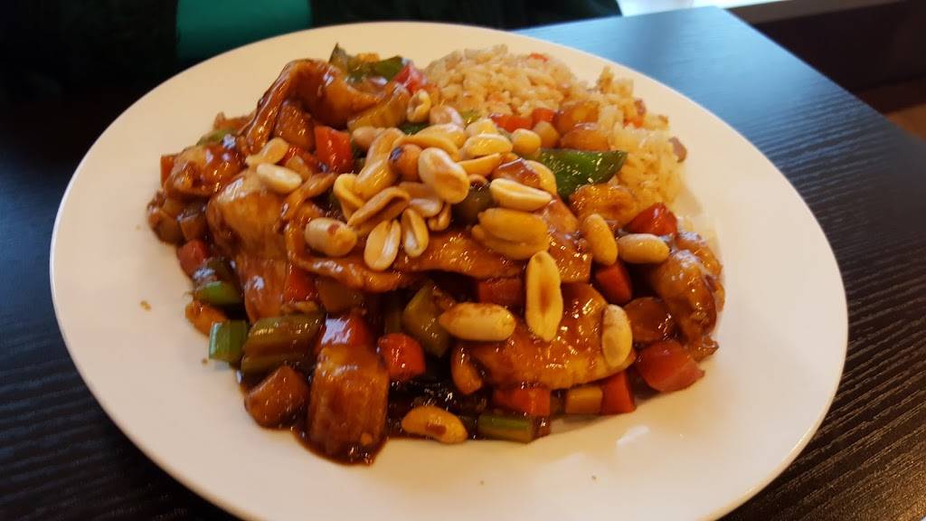 Golden Chen Chinese Restaurant | restaurant | 4530 Eastgate Blvd, Cincinnati, OH 45245, USA | 5137536777 OR +1 513-753-6777