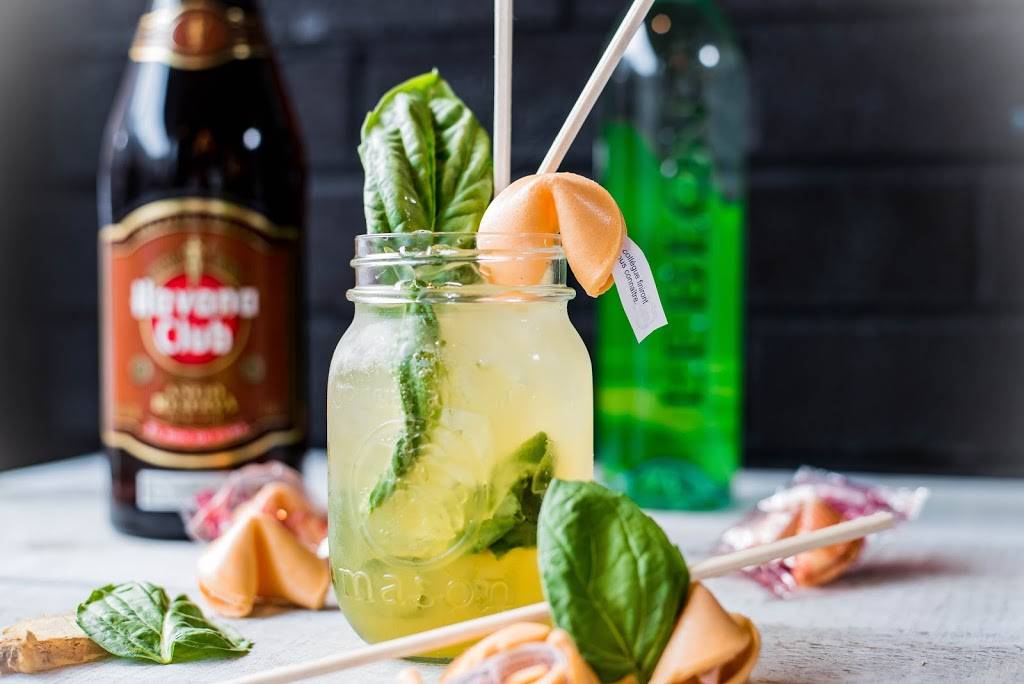 Le Pot Papilles et Cocktails | restaurant | 326 Rue des Forges, Trois-Rivières, QC G9A 2H1, Canada | 8198414959 OR +1 819-841-4959