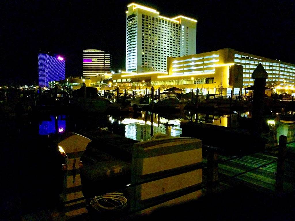 Golden Nugget Atlantic City Hotel, Casino & Marina | night club | 600 Huron Ave, Atlantic City, NJ 08401, USA | 6094412000 OR +1 609-441-2000