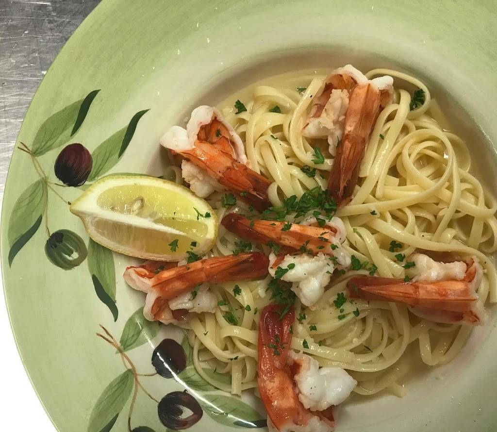 Enzos pizza & restaurant | restaurant | 215 Forsgate Dr, Jamesburg, NJ 08831, USA | 7325216099 OR +1 732-521-6099