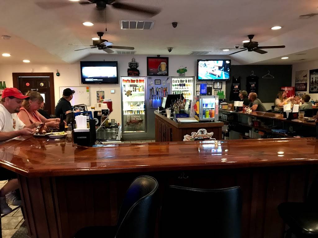 Guss Bar & BBQ, LLC | restaurant | 930 Middleway Pike, Inwood, WV 25428, USA | 3048850080 OR +1 304-885-0080