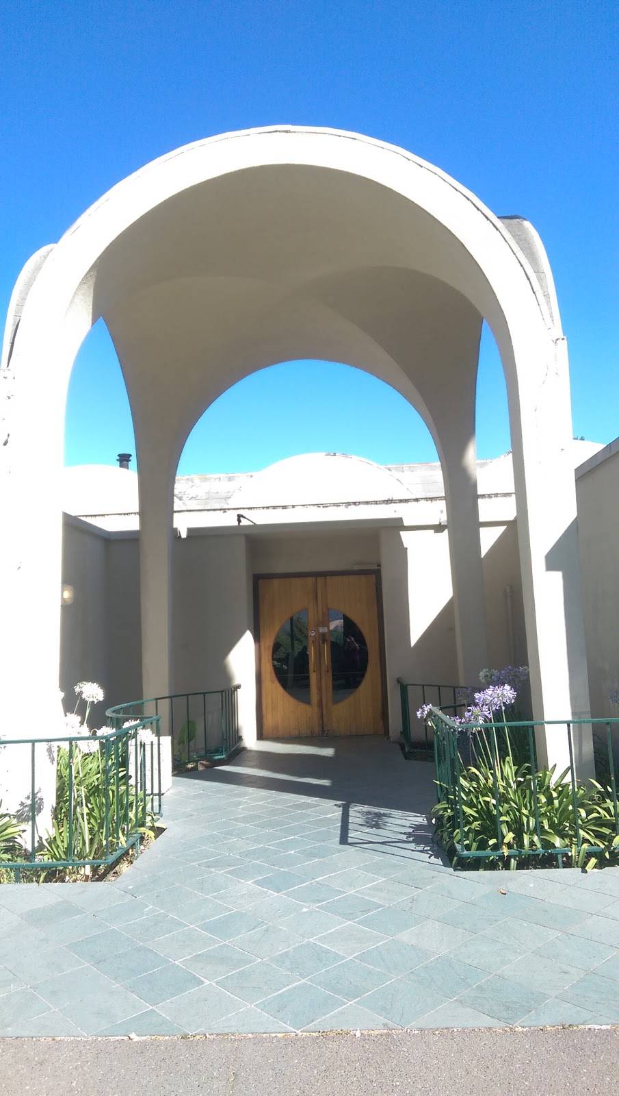 The Villa | restaurant | 3901 Montgomery Dr, Santa Rosa, CA 95405, USA | 7075287755 OR +1 707-528-7755