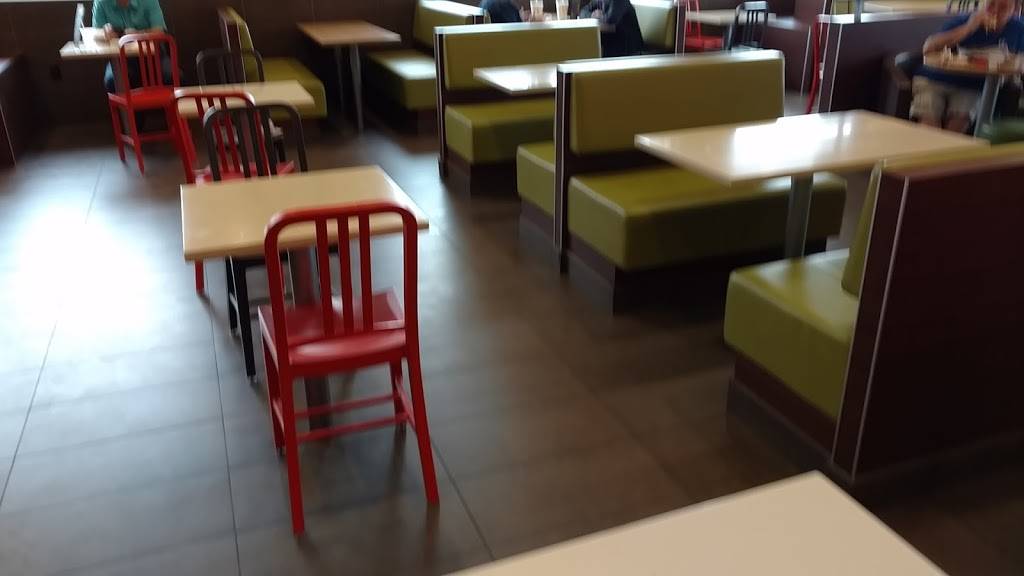 McDonalds | cafe | 3124 S Ten Mile Dr Rd, Jefferson City, MO 65109, USA | 5738934921 OR +1 573-893-4921