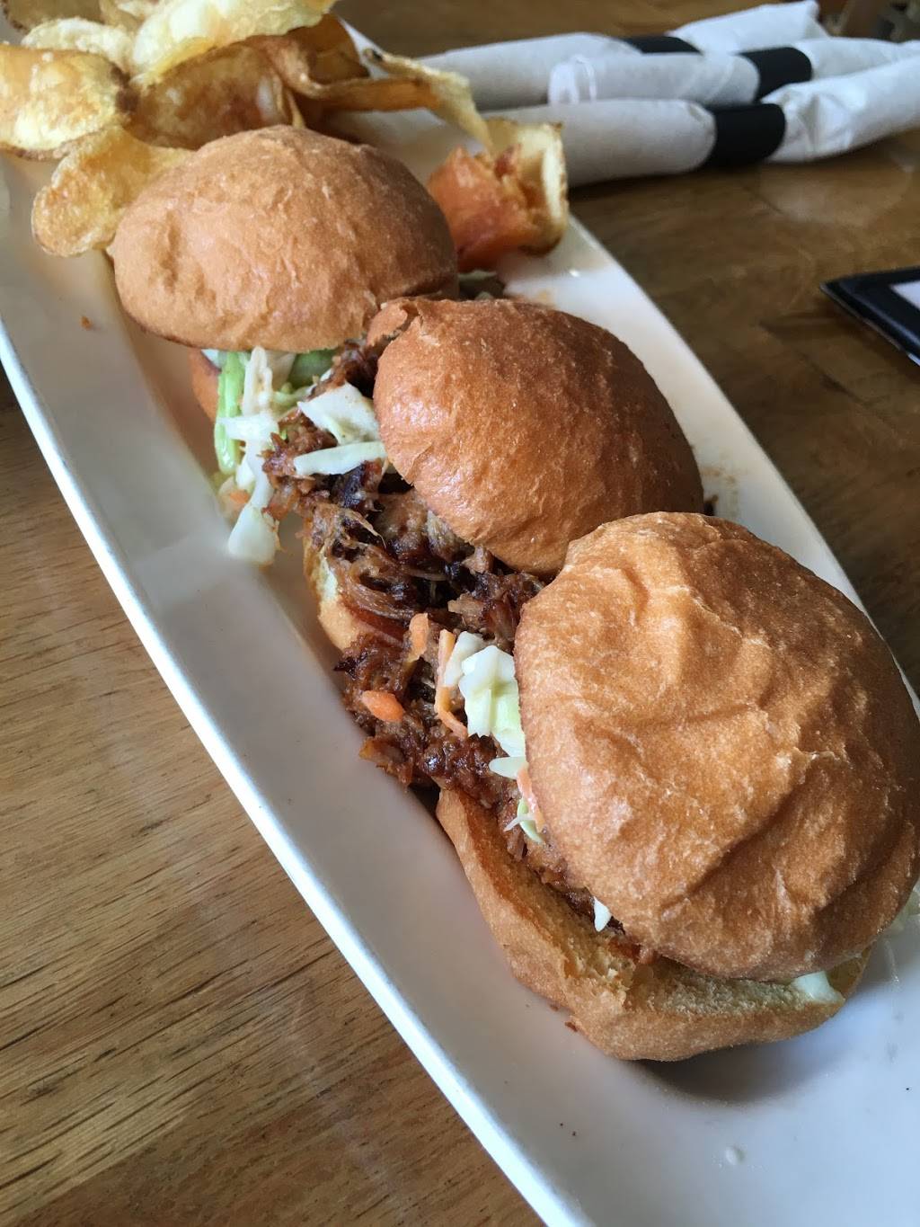 Knolls Restaurant | restaurant | 4354 Atlantic Ave, Long Beach, CA 90807, USA | 5625955700 OR +1 562-595-5700