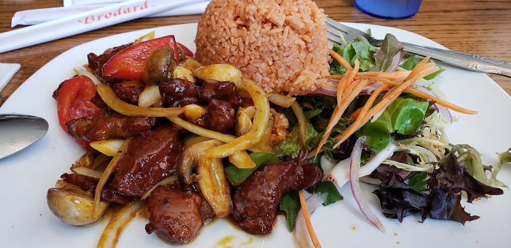 Brodard Restaurant | bakery | 16105 Brookhurst St, Fountain Valley, CA 92708, USA | 6572474401 OR +1 657-247-4401