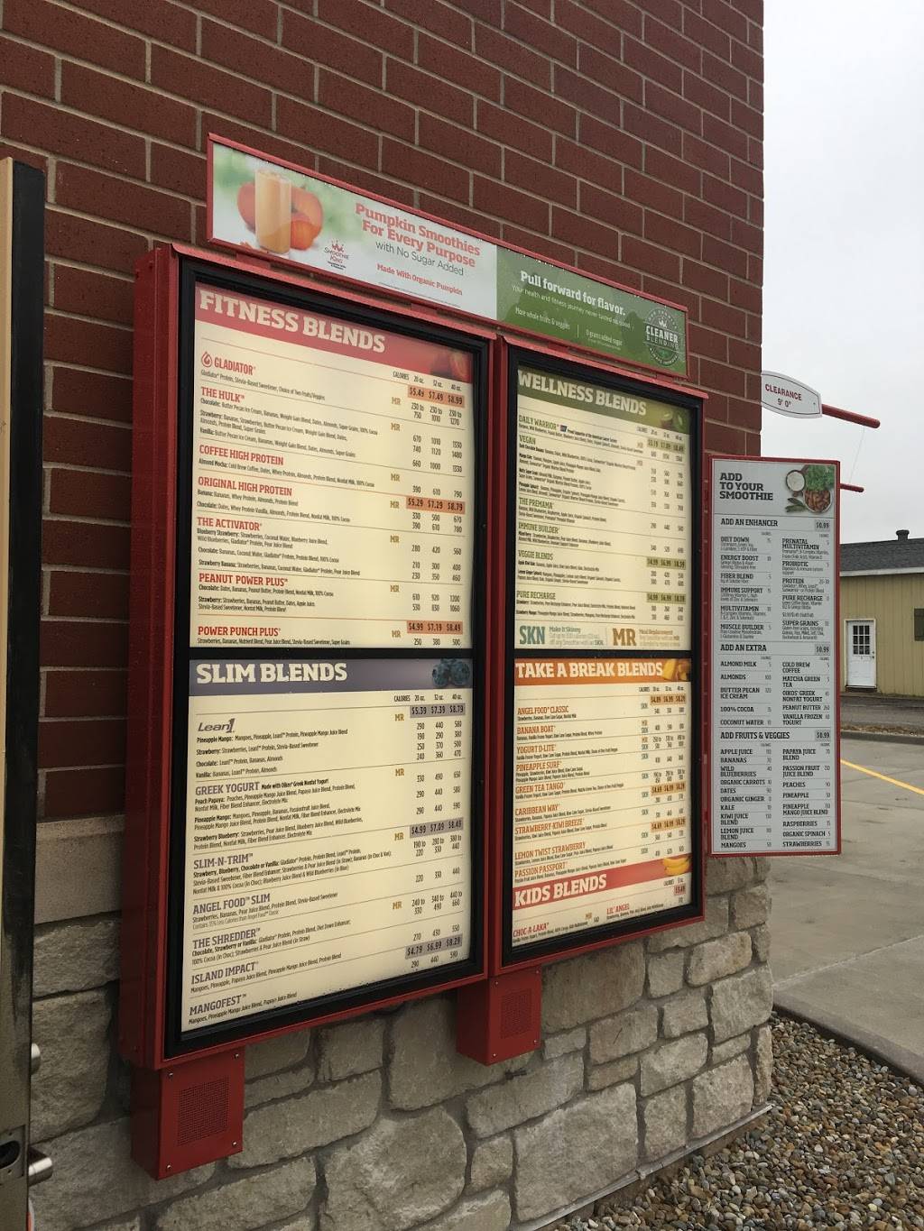 Smoothie King | restaurant | 1501 Troy Rd Suite A, Edwardsville, IL 62025, USA | 6186925552 OR +1 618-692-5552