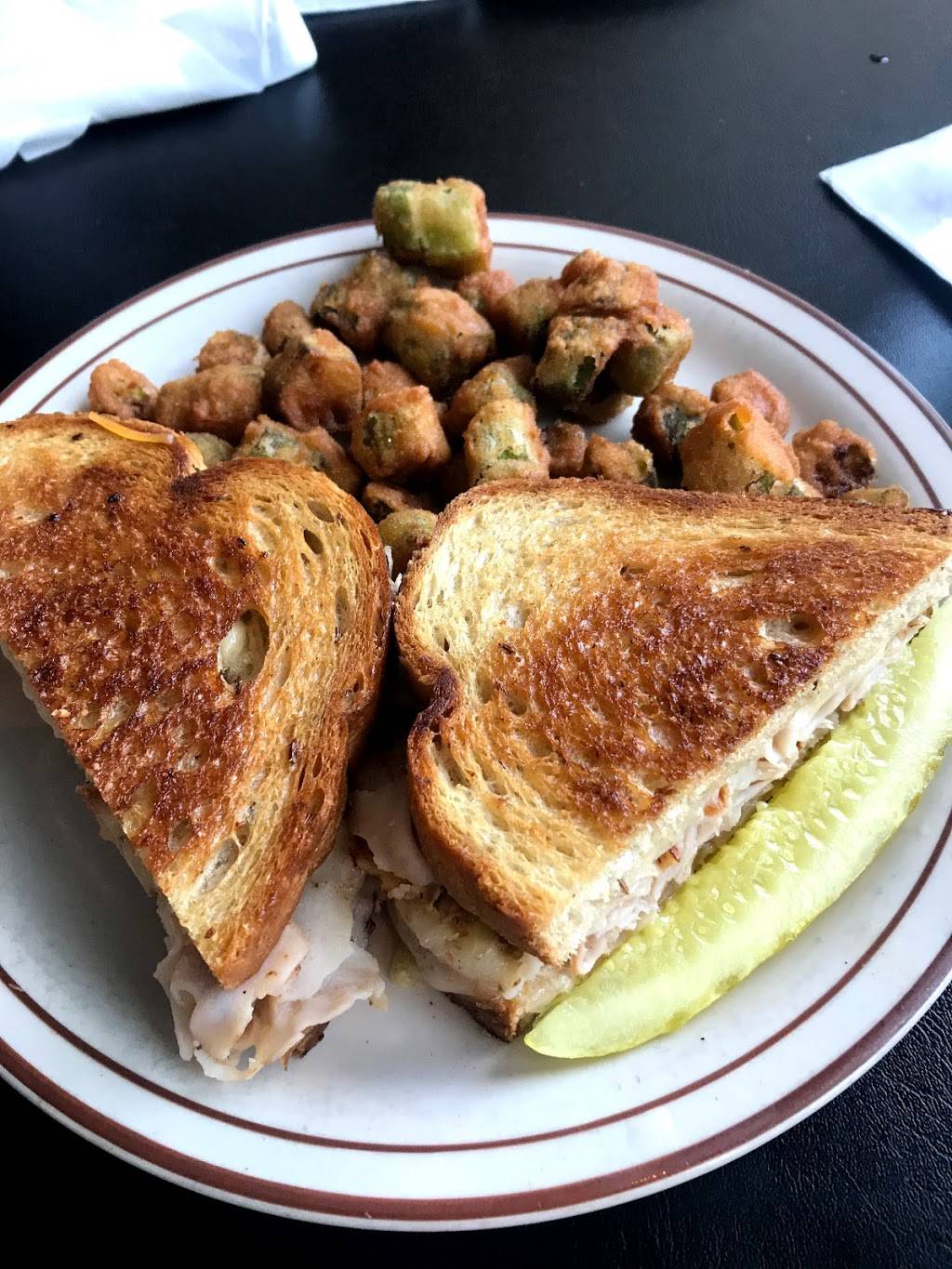 Sweetwater Cafe | cafe | 801 Folly Rd, Charleston, SC 29412, USA | 8437622622 OR +1 843-762-2622