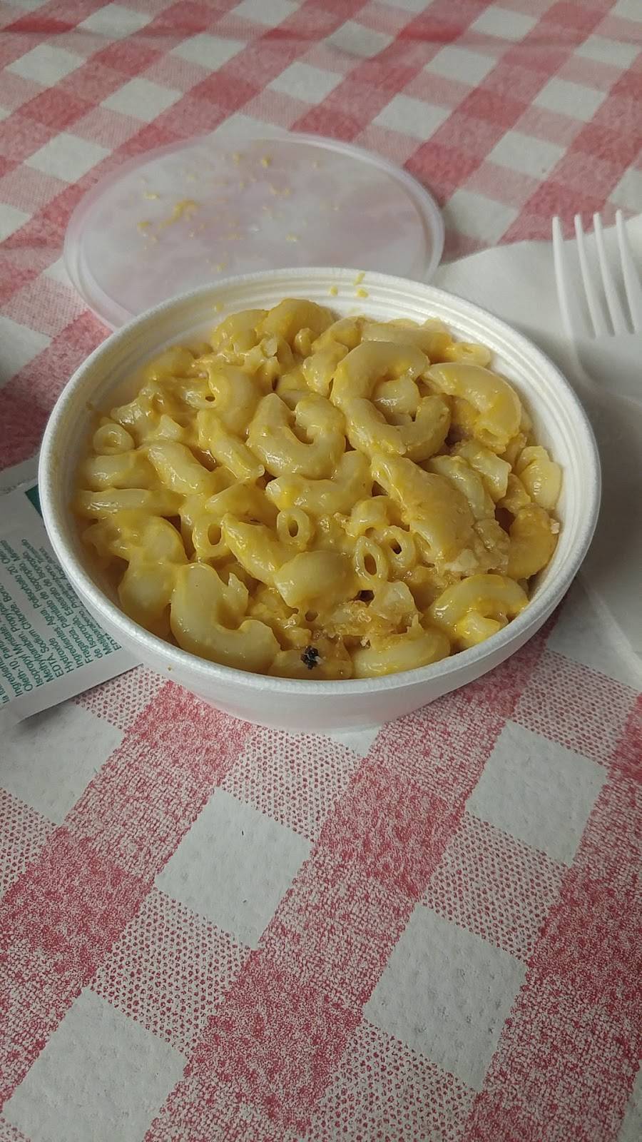 Grillin Dave-Style | restaurant | 1612 Linden Ave, Zanesville, OH 43701, USA | 7404523808 OR +1 740-452-3808