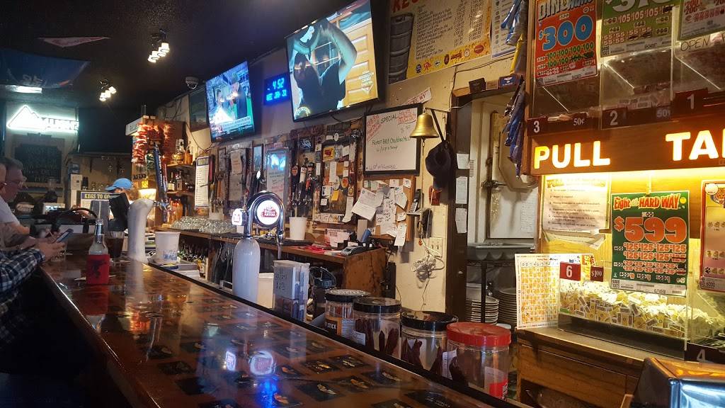 Rollies Tavern | restaurant | 2404 112th St S, Lakewood, WA 98499, USA | 2535827770 OR +1 253-582-7770