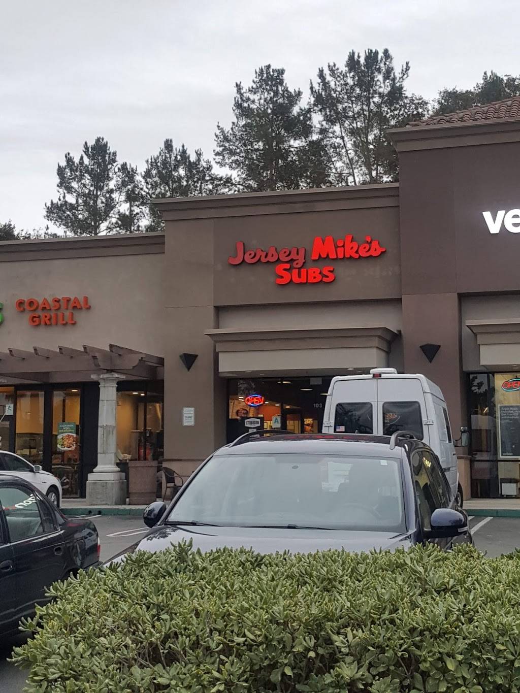 Jersey Mikes Subs | meal takeaway | 620 Hacienda Dr Suite 103, Vista, CA 92081, USA | 7606317827 OR +1 760-631-7827