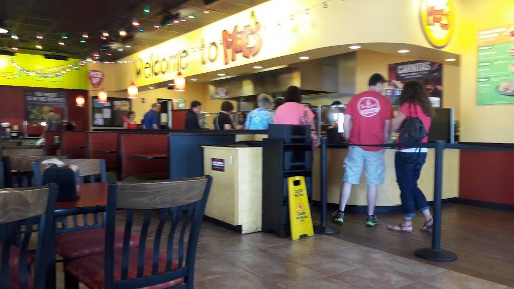 Moes Southwest Grill | restaurant | 2401 E Empire St, Bloomington, IL 61704, USA | 3096626637 OR +1 309-662-6637