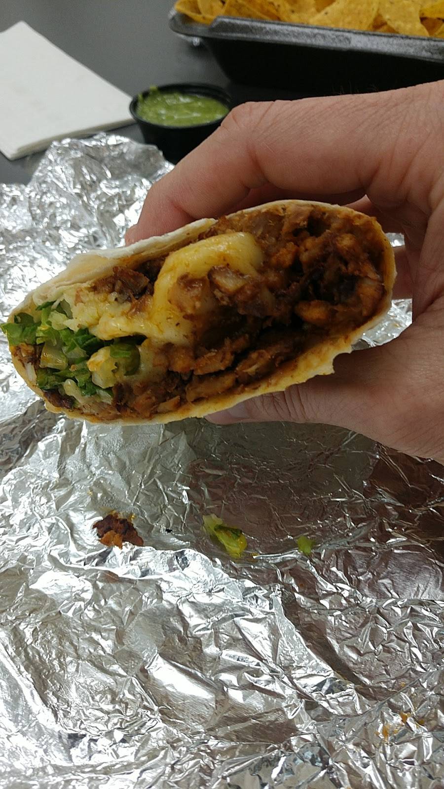 Burrito Parrilla Mexicana - Naperville Ogden | restaurant | 820 E Ogden Ave, Naperville, IL 60563, USA | 3312046147 OR +1 331-204-6147