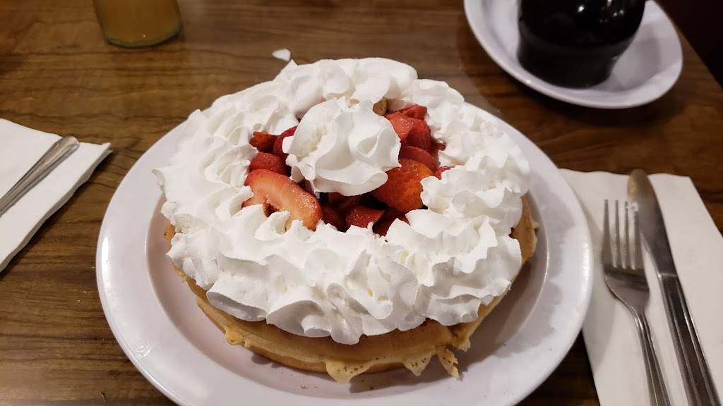 Grammas Country Kitchen | restaurant | 2868 W Ramsey St, Banning, CA 92220, USA | 9518498385 OR +1 951-849-8385