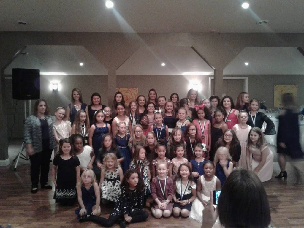 Town & Country Bar & Grill | restaurant | 2552 Benjamin Franklin Hwy, (Route 422), Edinburg, PA 16116, USA | 7246522551 OR +1 724-652-2551