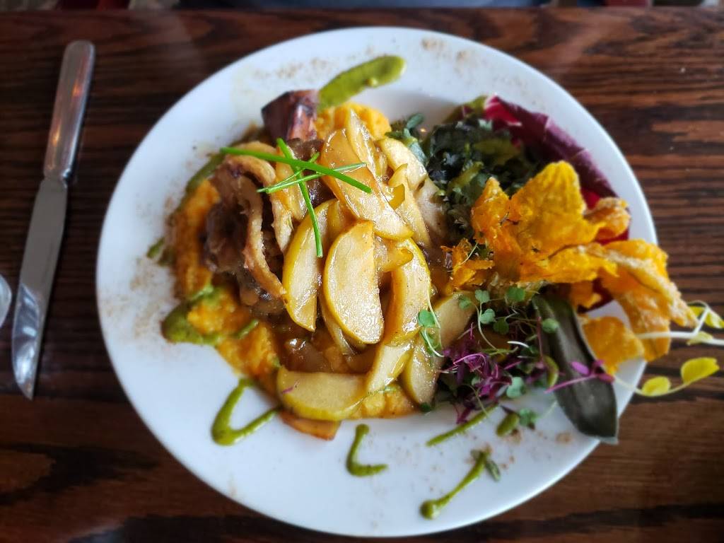 Black Bass Hotel | restaurant | 3774 River Rd, Lumberville, PA 18933, USA | 2152979260 OR +1 215-297-9260