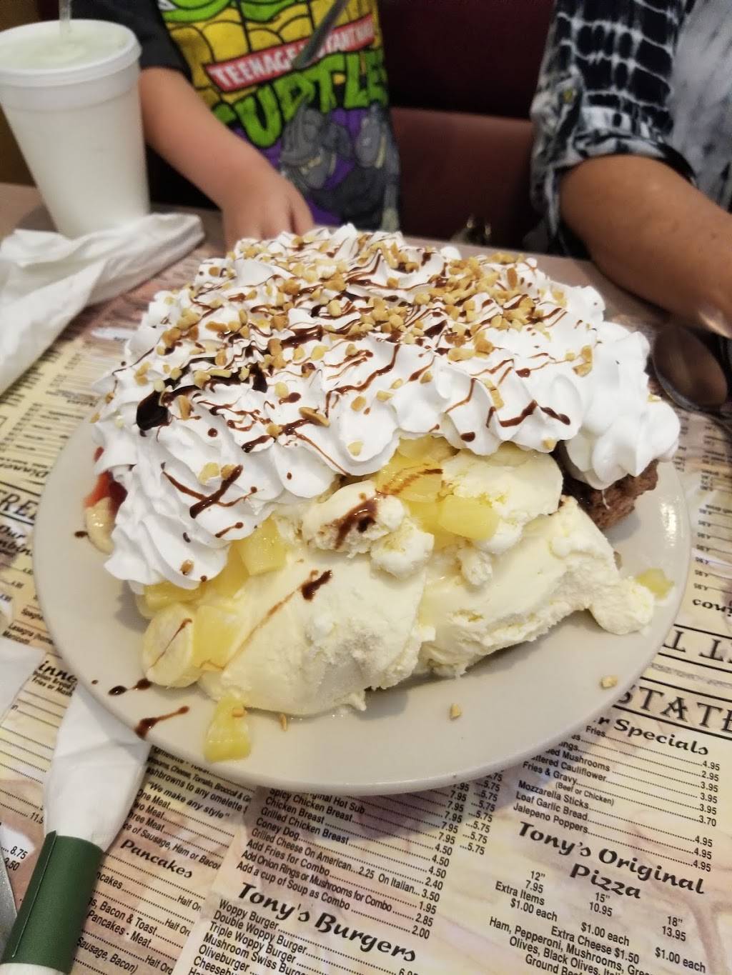 Tonys Original Restaurant | meal takeaway | 2612 State St, Saginaw, MI 48602, USA | 9897931801 OR +1 989-793-1801