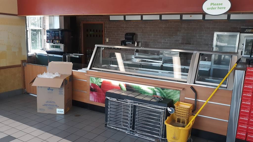 Subway | restaurant | 6239 TN-58, Harrison, TN 37341, USA | 4233446446 OR +1 423-344-6446