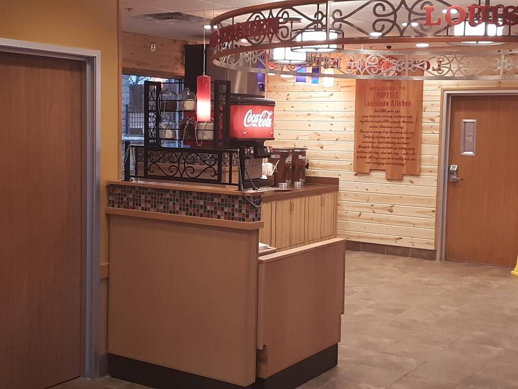 Popeyes Louisiana Kitchen | restaurant | 40 S Western Ave, Carpentersville, IL 60110, USA | 2242932154 OR +1 224-293-2154