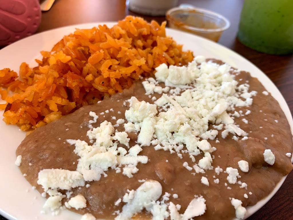 Las Mañanitas Restaurant | restaurant | 1329 S Hazelwood Blvd, Fresno, CA 93702, USA | 5596181100 OR +1 559-618-1100