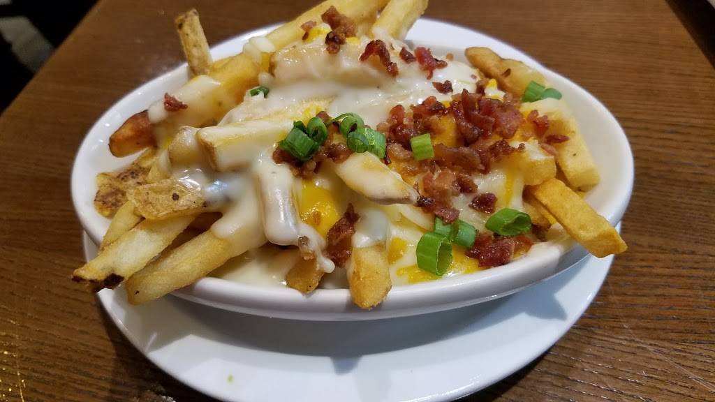 TGI Fridays | restaurant | 2050-B Westminster Mall, Westminster, CA 92683, USA | 7148931406 OR +1 714-893-1406