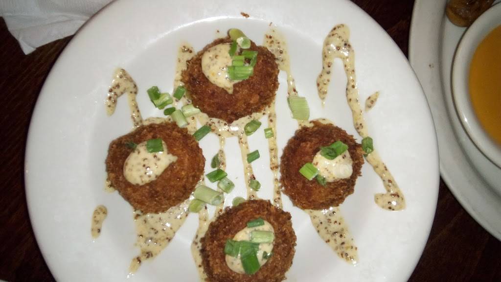 Irish Pub & Sports Grill | restaurant | 1720 W Broadway Ave, Maryville, TN 37803, USA | 8657241300 OR +1 865-724-1300