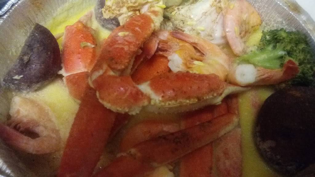 Kims Crab House | restaurant | 705 Avenue of the States, Chester, PA 19013, USA | 6108744940 OR +1 610-874-4940