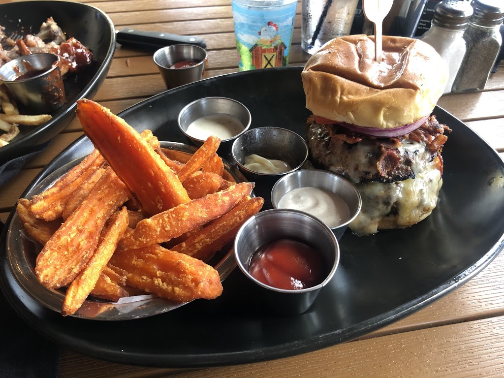 Tap 42 Craft Kitchen & Bar - Davie | restaurant | 2266 S University Dr, Davie, FL 33317, USA | 9545334045 OR +1 954-533-4045