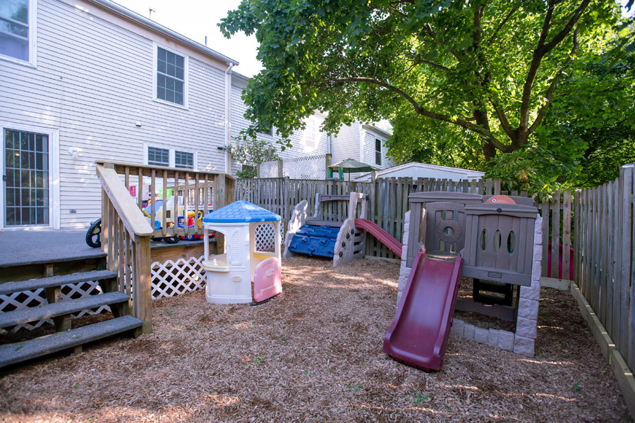 Sunflower Child Daycare | restaurant | 13026 Pickering Dr, Germantown, MD 20874, USA | 2402929242 OR +1 240-292-9242