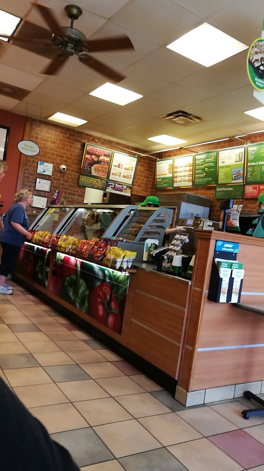 Subway | restaurant | 3854 W Franklin Blvd, Gastonia, NC 28052, USA | 7048548175 OR +1 704-854-8175
