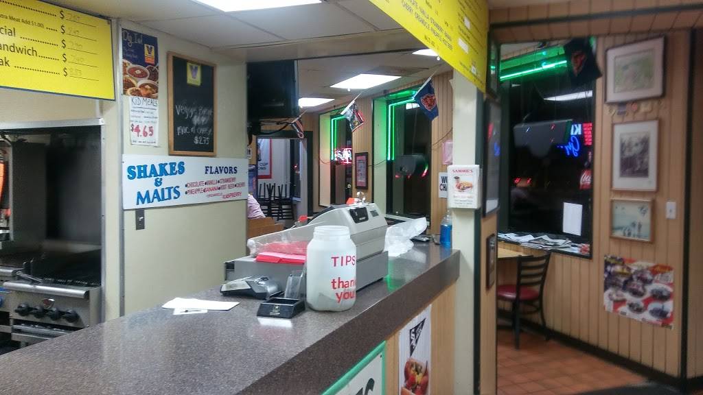 Sammies Grayslake | meal takeaway | 799 E Belvidere Rd, Grayslake, IL 60030, USA | 8472234663 OR +1 847-223-4663