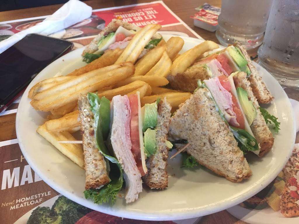 Dennys | restaurant | 16686 Bernardo Center Dr, San Diego, CA 92128, USA | 8584857011 OR +1 858-485-7011