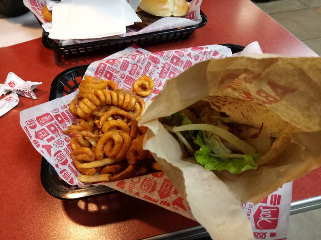 Jack in the Box | restaurant | 2793 W Ball Rd, Anaheim, CA 92804, USA | 7142209175 OR +1 714-220-9175