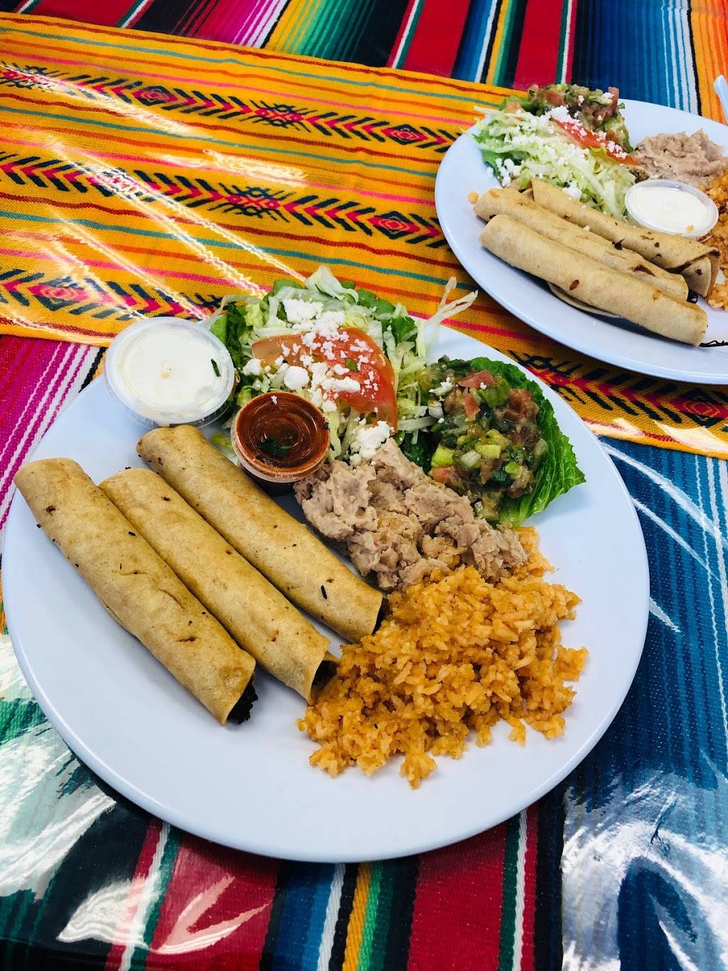 Taqueria Las Esmeraldas | restaurant | 4163 E Rosedale St, Fort Worth, TX 76105, USA | 8174209696 OR +1 817-420-9696