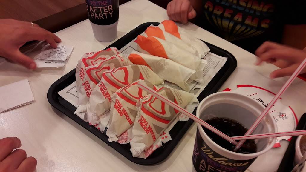Taco Bell | restaurant | 1130 W Osceola Pkwy, Kissimmee, FL 34741, USA | 4078464228 OR +1 407-846-4228