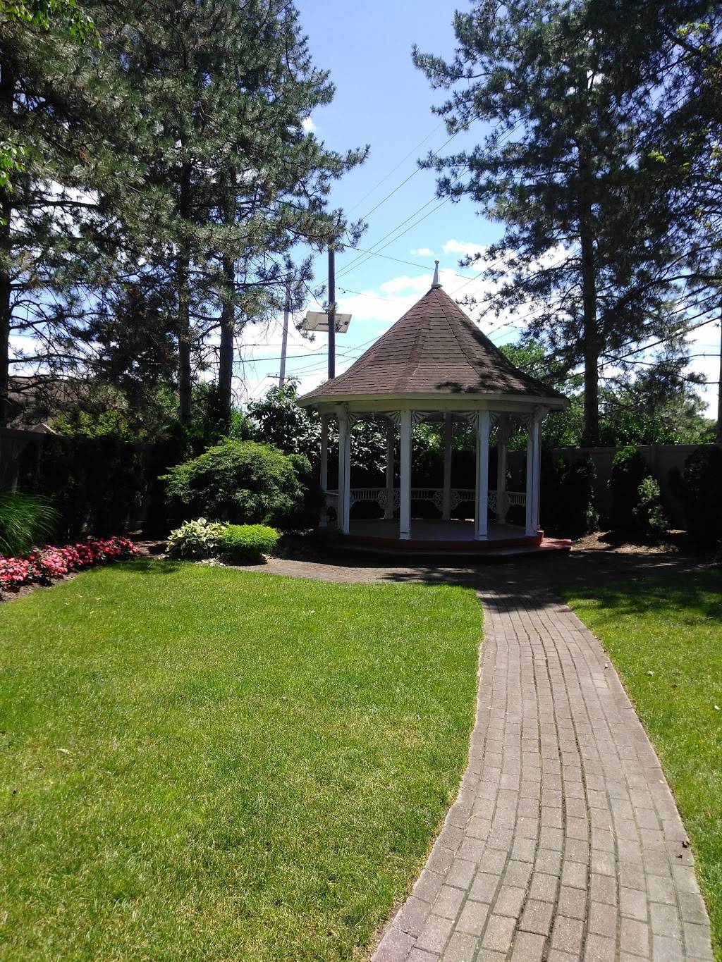 The Bethwood | restaurant | 38 Lackawanna Ave, Totowa, NJ 07512, USA | 9732568316 OR +1 973-256-8316