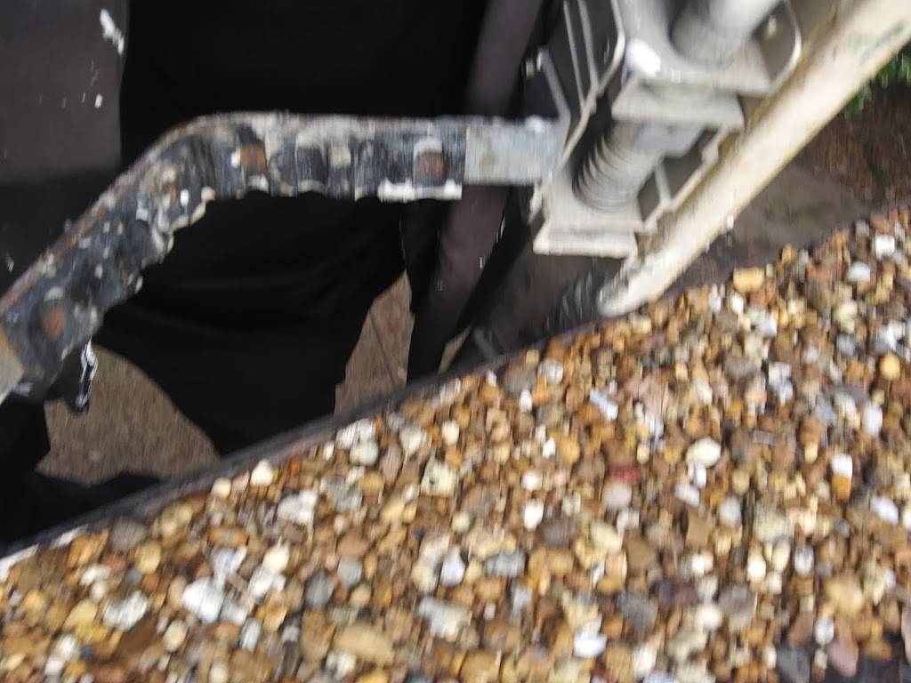 Old School Hot Wings | restaurant | 8709 US-61, Walls, MS 38680, USA | 6627810610 OR +1 662-781-0610